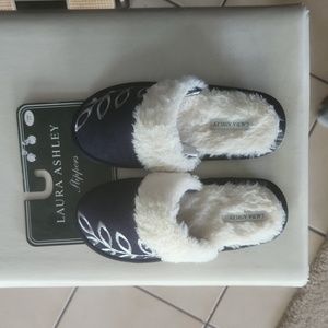Laura Ashley House Slippers/L 8-9 NWOT
